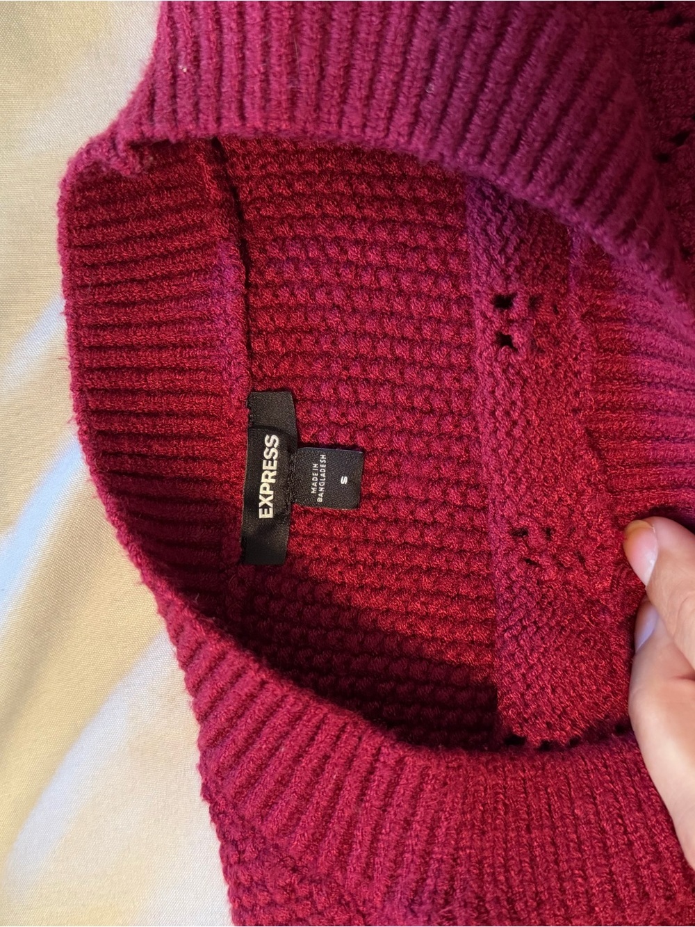 Express Cable-Knit Crewneck Sweater - Raspberry Pink - Picture 3 of 3